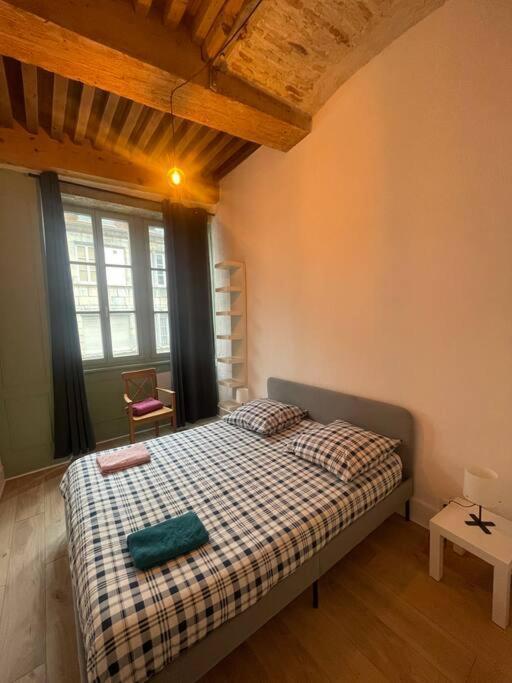 Elegant 2 Chambres Vieille Ville Besançon Exteriör bild
